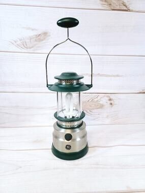GE SteelBeam Fluorescent Camping Light Lantern 17000 Excellent